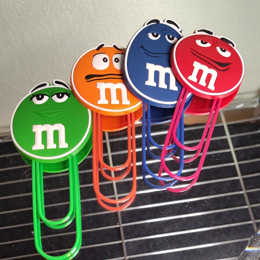 Vintage Jumbo M&M's Character Paper Clips Set